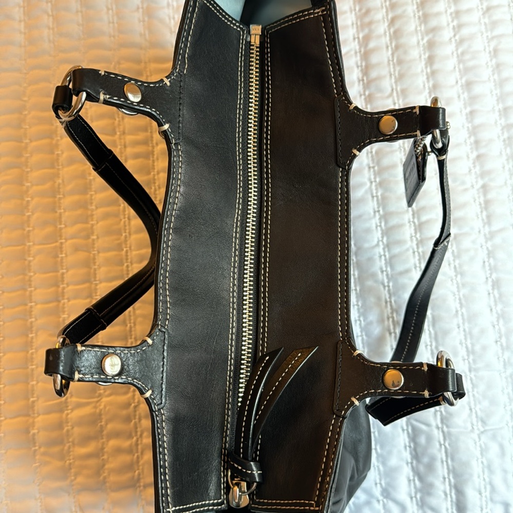 Black purse - Picture 3 of 4